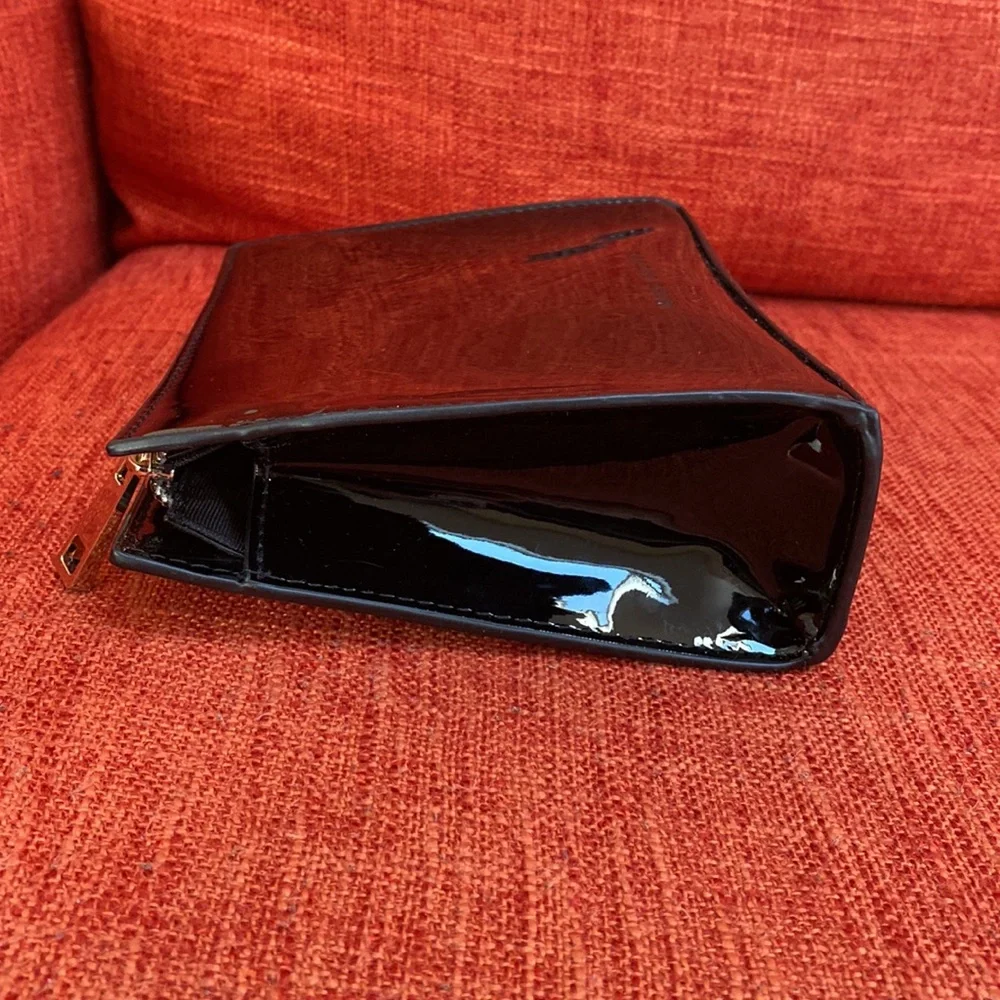 Marc Jacobs Black Patent Leather Shiny Clutch Bag Case